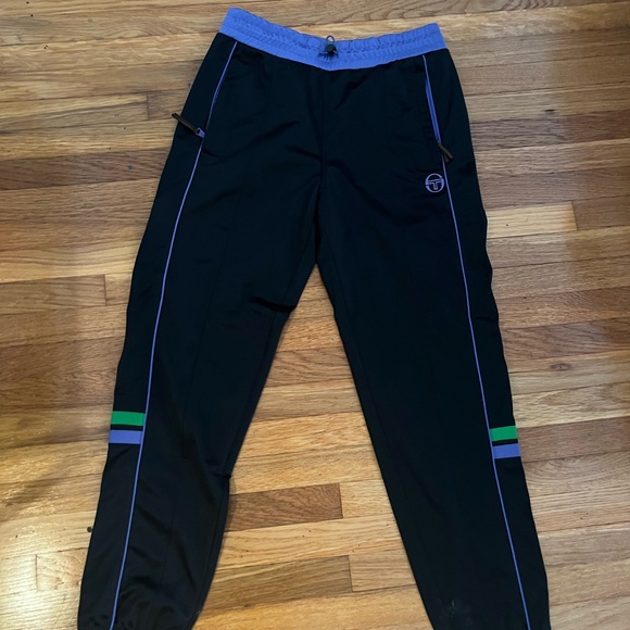 Sergio Tacchini track suit - Picture 3 of 4